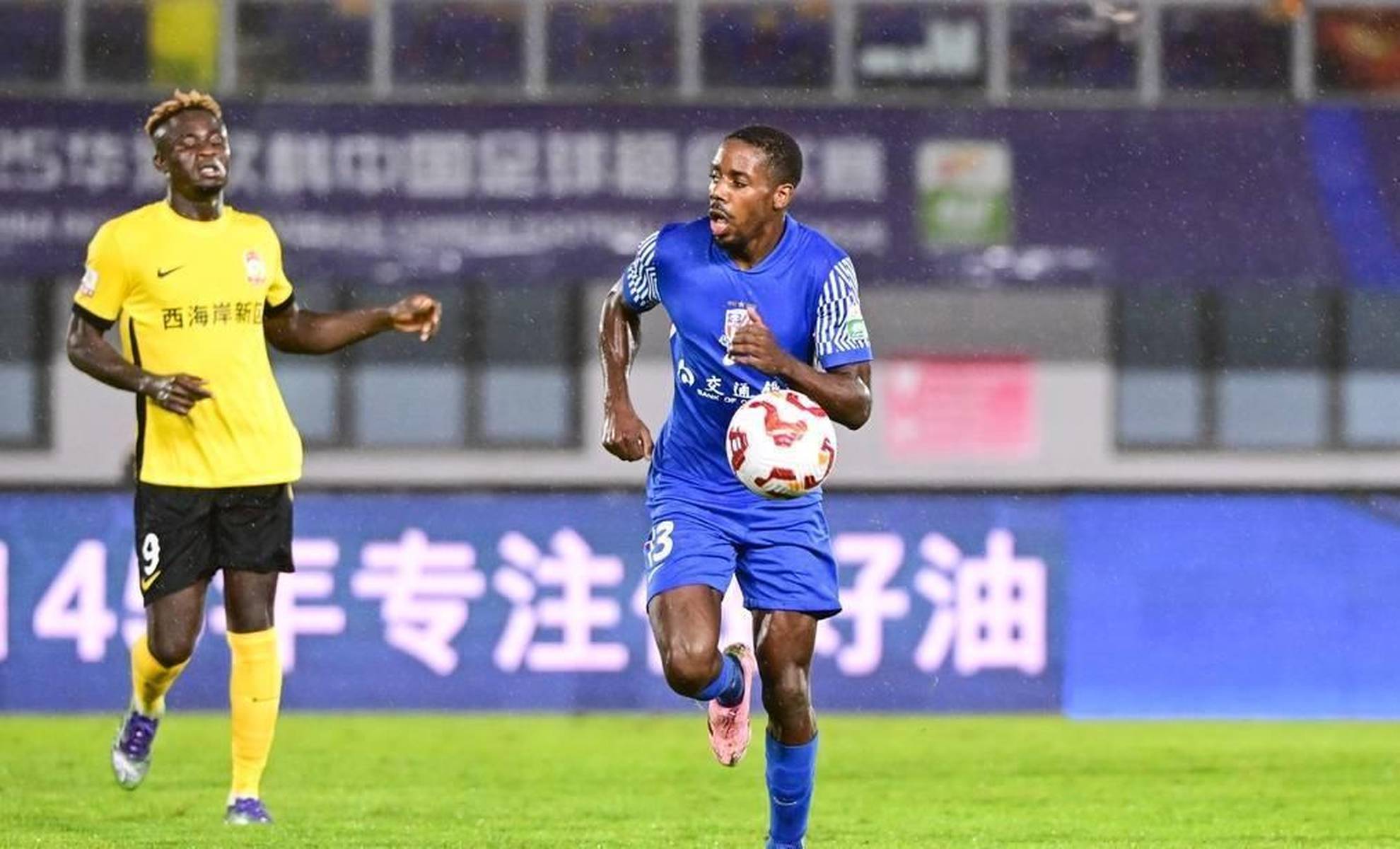 江南官网入口 -清晨门兴格拉德巴赫备战中超，绝杀压哨细节曝光，赛场秩序良好，阵容厚度经受考验(莱比锡红牛vs门兴格拉德巴赫)