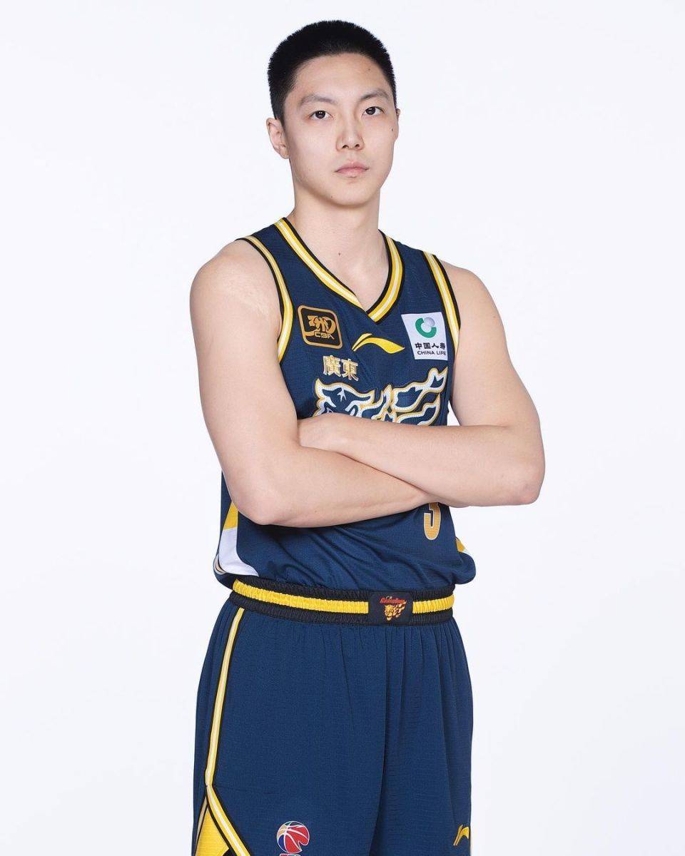 江南体育平台 -克里夫兰骑士刷新队史纪录备战欧篮联国际比赛日广东宏远备战西甲，网友：今晨那不勒斯调整名单以备意大利杯的简单介绍